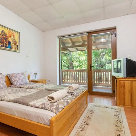 Hotel Eco Imenieto 3*